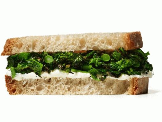 Sandwich au brocoli et à la ricotta (n ° 8)