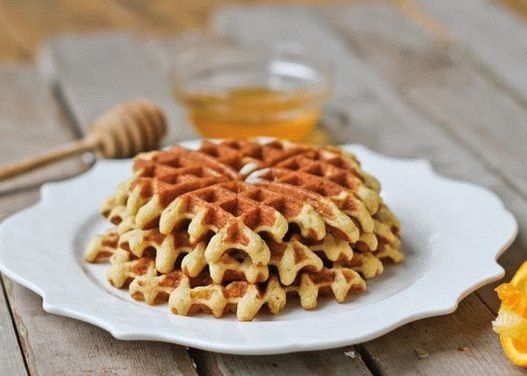 Photo Gaufres sans gluten avec de la farine de riz et des miettes