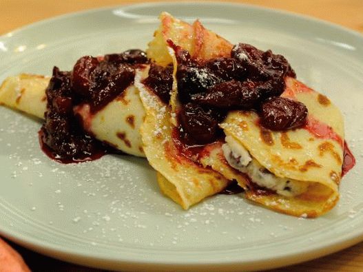 Photo Crêpes Au Mascarpone Et À La Cerise