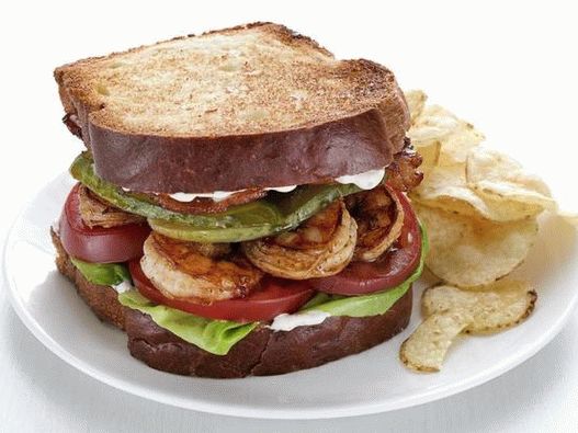 Sandwich photo crevettes BLT