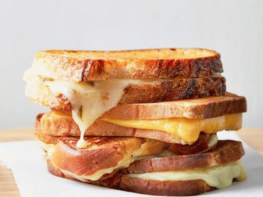 Photo du plat - Parfait sandwich au fromage chaud
