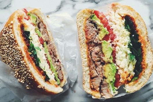 Photo Cemitas - Sandwich au porc déchiré à la mexicaine