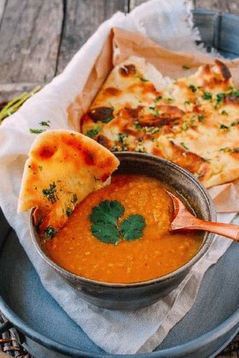 Photo de soupe au curry aux lentilles