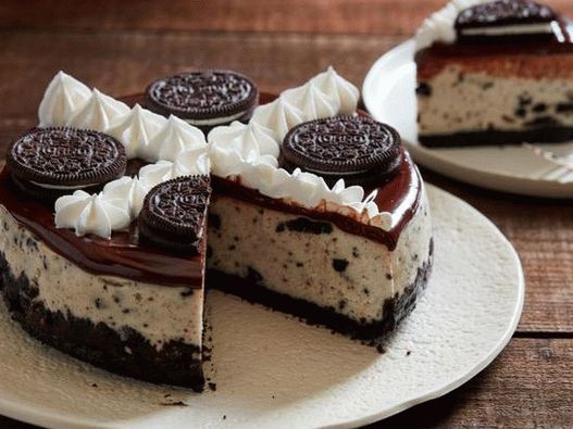 Photo d'un gâteau au fromage au chocolat cuit dans un autocuiseur