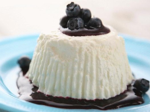 Dessert Kurde au citron avec crème aux bleuets