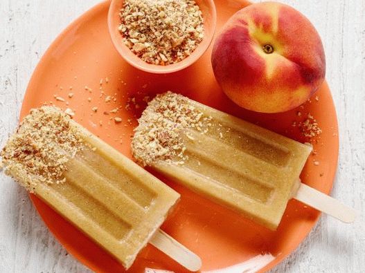 Photo Glace de fruits à la pêche grillée et aux amandes