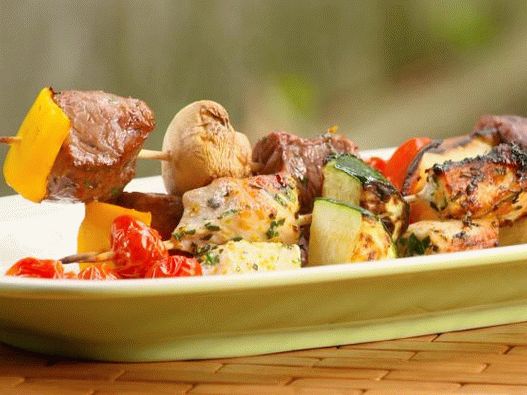 Kebab grillé Photo Cooking: un guide photo étape par étape