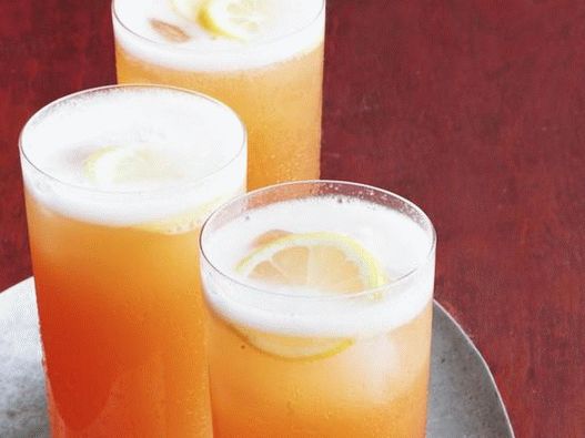 Photo cocktail pétillant de pêche