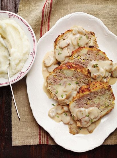 Photo pain de viande irlandais avec sauce au lait