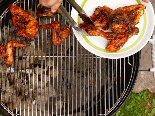 Poulet grillé cuit au four et prêt à servir!