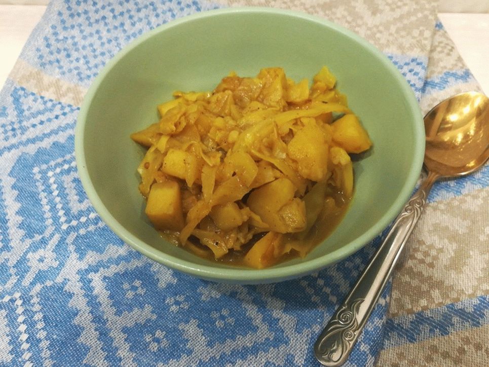 Curry de chou et de pomme de terre