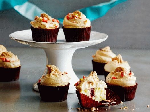 Photo Muffins à la confiture et crème au beurre de cacahuète