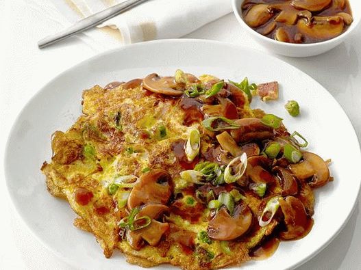 Photo omelette chinoise Fu Yan avec sauce aux champignons