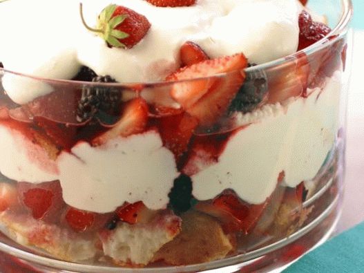 Traifl d'été aux fraises et mûres