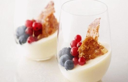 Photo de crème brûlée sans oeufs avec des miettes d'avoine