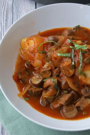 Photo Poulet de chasse aux champignons et au poivre