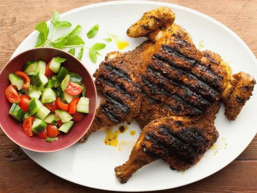 Photo de poulet grillé au curry