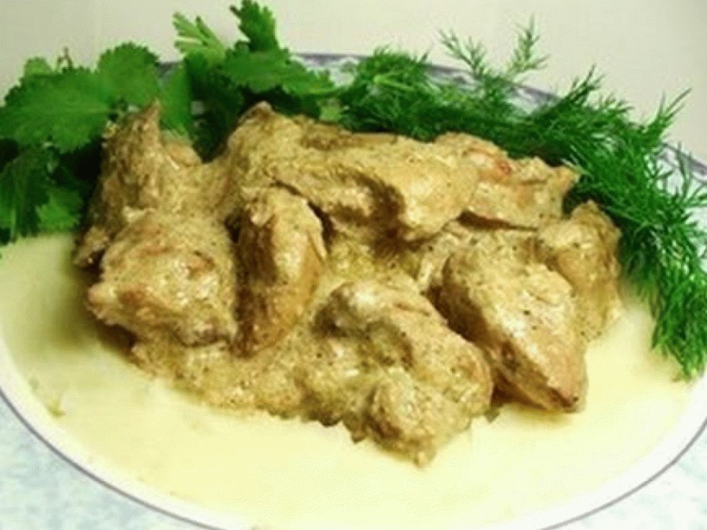 Foie de poulet à la crème sure