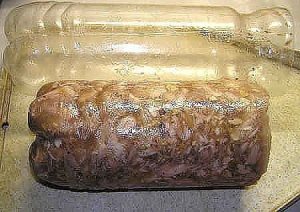 Rouleau de poulet en bouteille