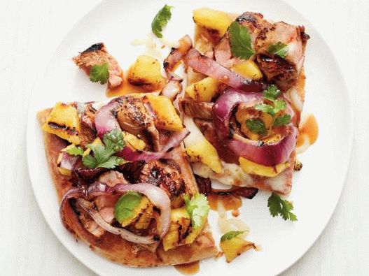 Photo Tortilla au porc et à l'ananas grillé