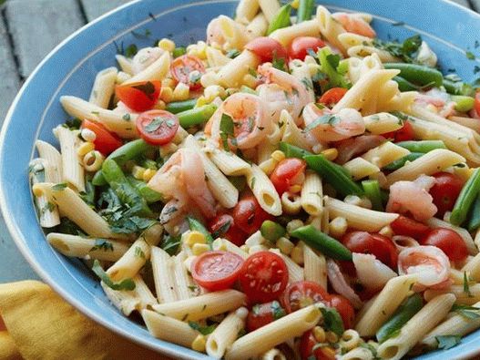 Salade de pâtes aux crevettes gambas