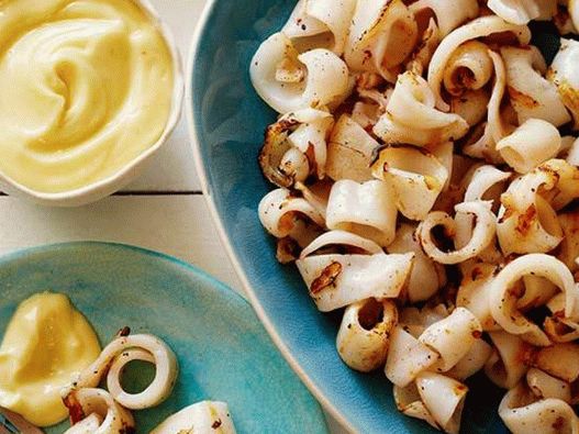 Calmars grillés à la mayonnaise à la camomille