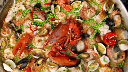 Paella grillée