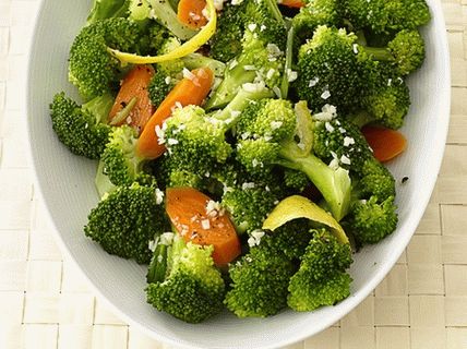 Photo brocoli au chou citron avec carottes