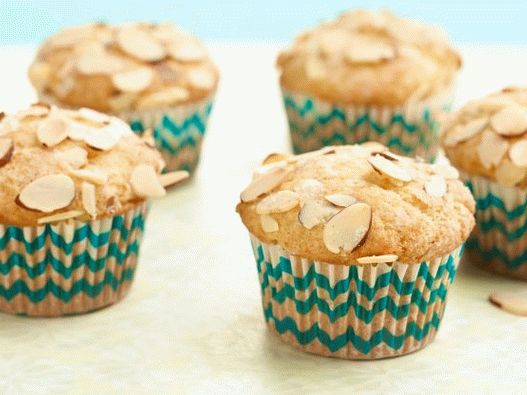 Muffins au citron avec du fromage ricotta