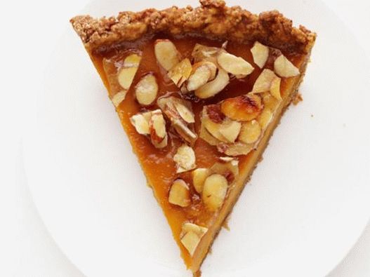 Tarte à la citrouille avec pralines Amaretto et amandes