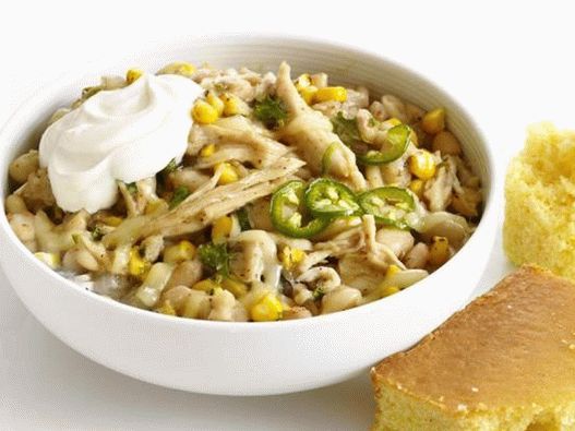 Dish Photography - Poulet au chili braisé avec haricots et maïs