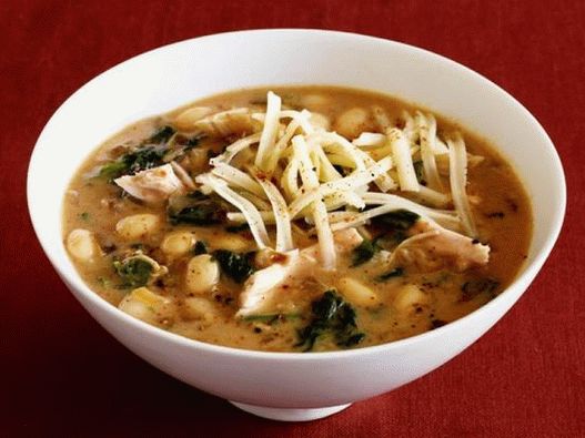 Photographie de plat - Chili blanc à l'ail cuit