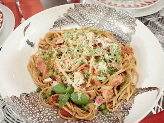 Pâte de linguine crémeuse au homard