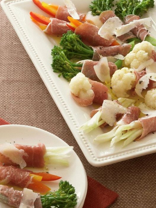 Brocoli, enveloppé dans prosciutto