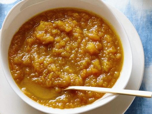 Soupe de potiron à la pomme et au curry