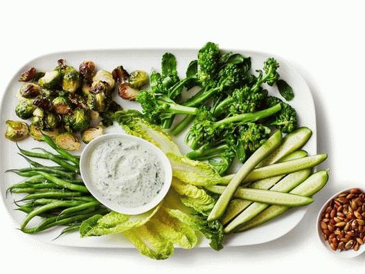 Brut avec trempette au yaourt vert