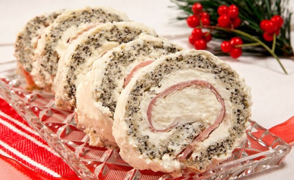 Rouleau de graines de pavot au jambon