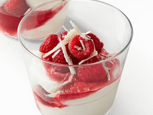 Parfait de framboise au chocolat blanc