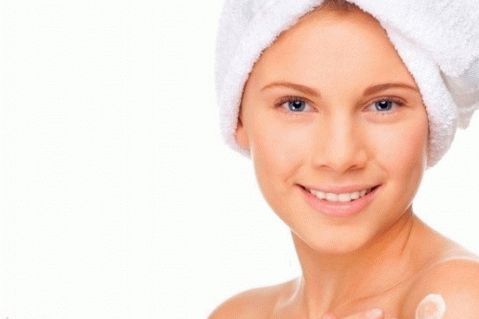 Masques de baies pour le visage: composition et application