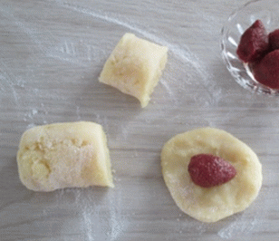 Mochi aux fraises