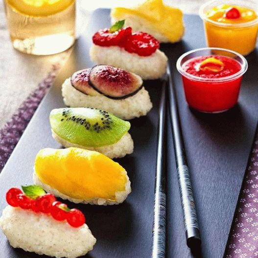 Photo sushis aux fruits
