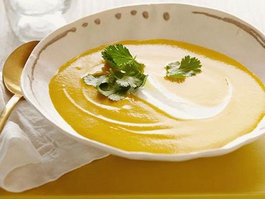 Soupe de carottes réfrigérée