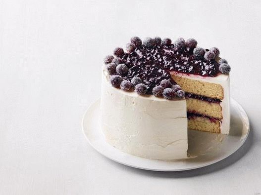 Photo du plat - Gâteau feuilleté avec une couche de confiture de pomme et garniture de raisins au sucre