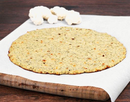 Base de légumes pour la pizza au chou-fleur