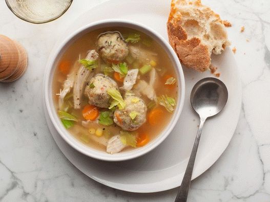 Photo Soupe de légumes à la dinde et aux raviolis