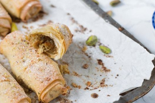 Photo de Baklava sous forme de petits pains