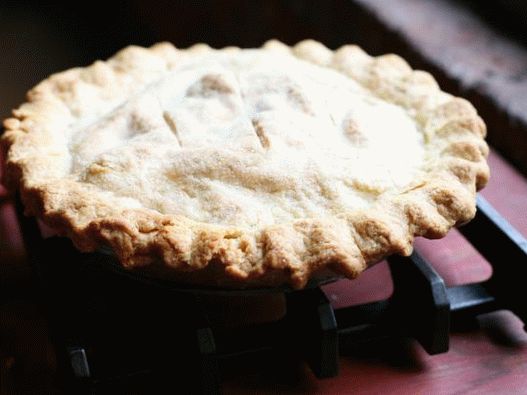 Tarte aux photos avec compote de pomme sur le vin de Sauternes