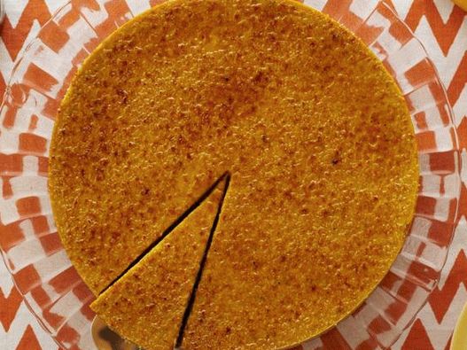 Cheesecake à la citrouille et au fromage cottage avec crème brûlée
