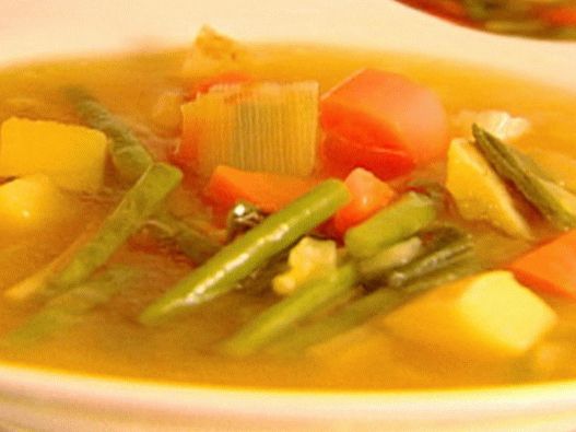 Soupe de légumes photo provençale
