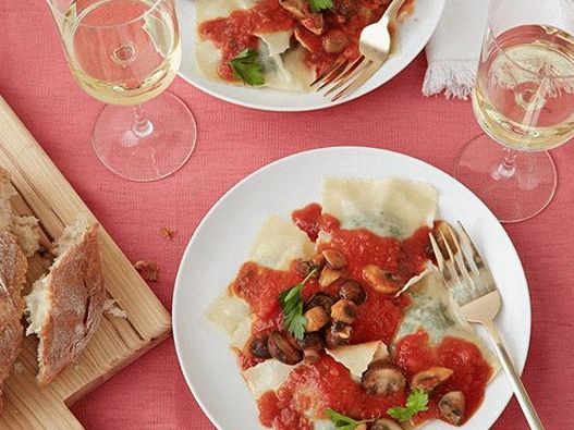 Photo de Ravioli aux champignons et aux épinards - un plat pour les amoureux